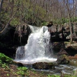 糸毛の滝（下川町）