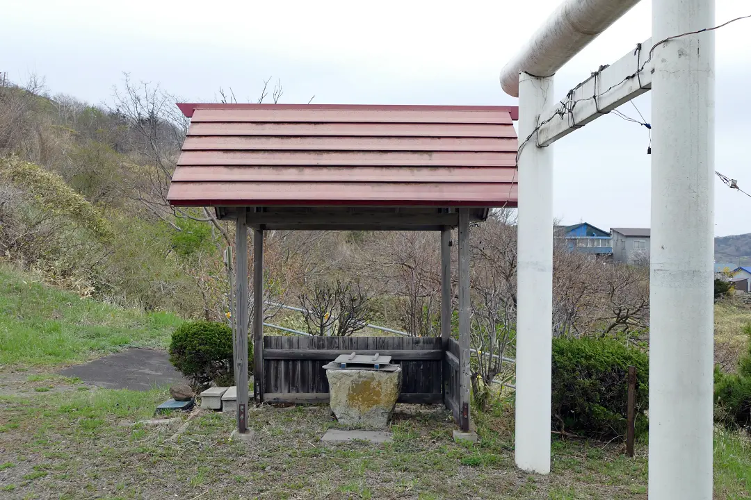 御崎神社手水舎