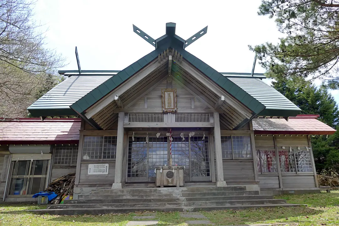 07P1160260 鷲別神社社殿