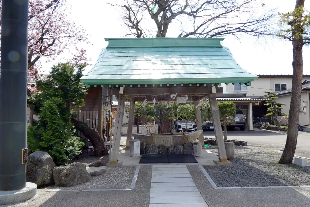 刈田神社手水舎