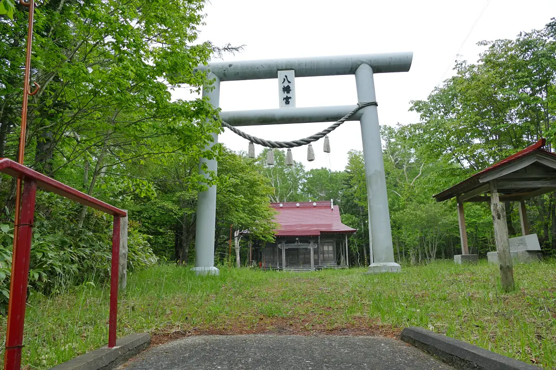 04P1170236 猿払八幡宮 二の鳥居
