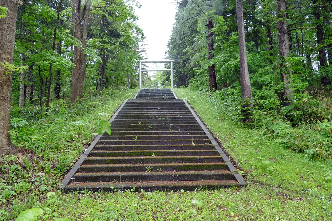 中頓別神社 階段