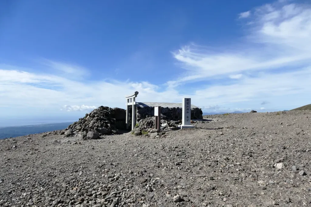 樽前山神社奥宮に到着