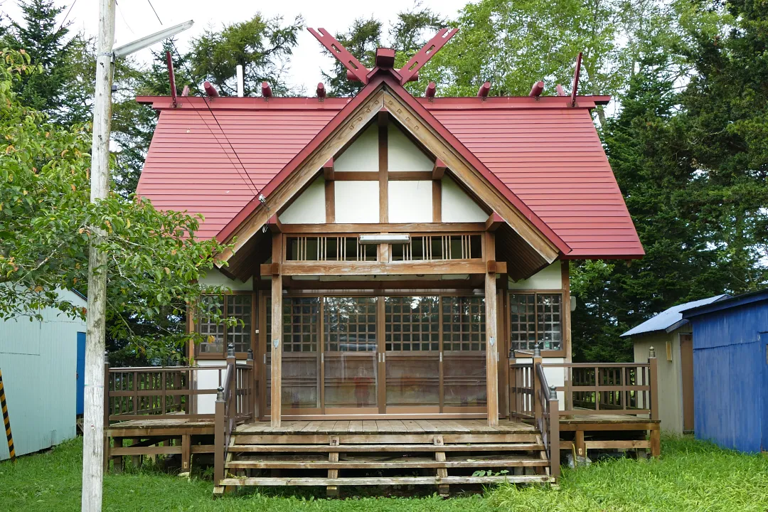尾幌神社 社殿