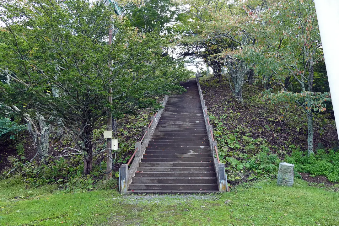 厚岸神社 参道の階段