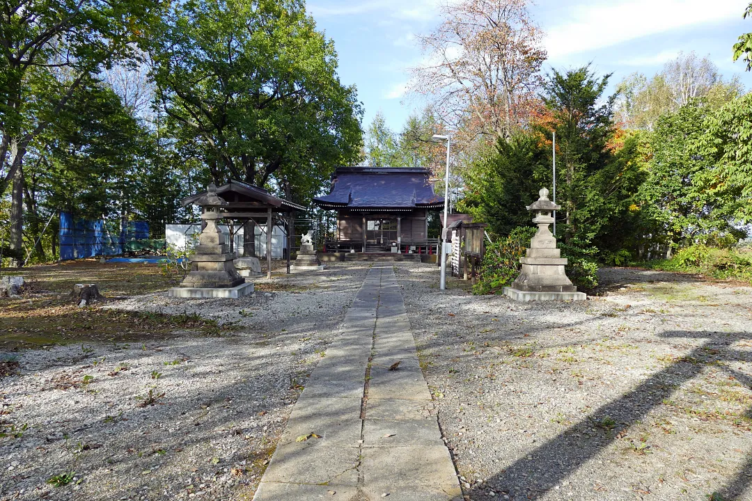 愛國神社 境内