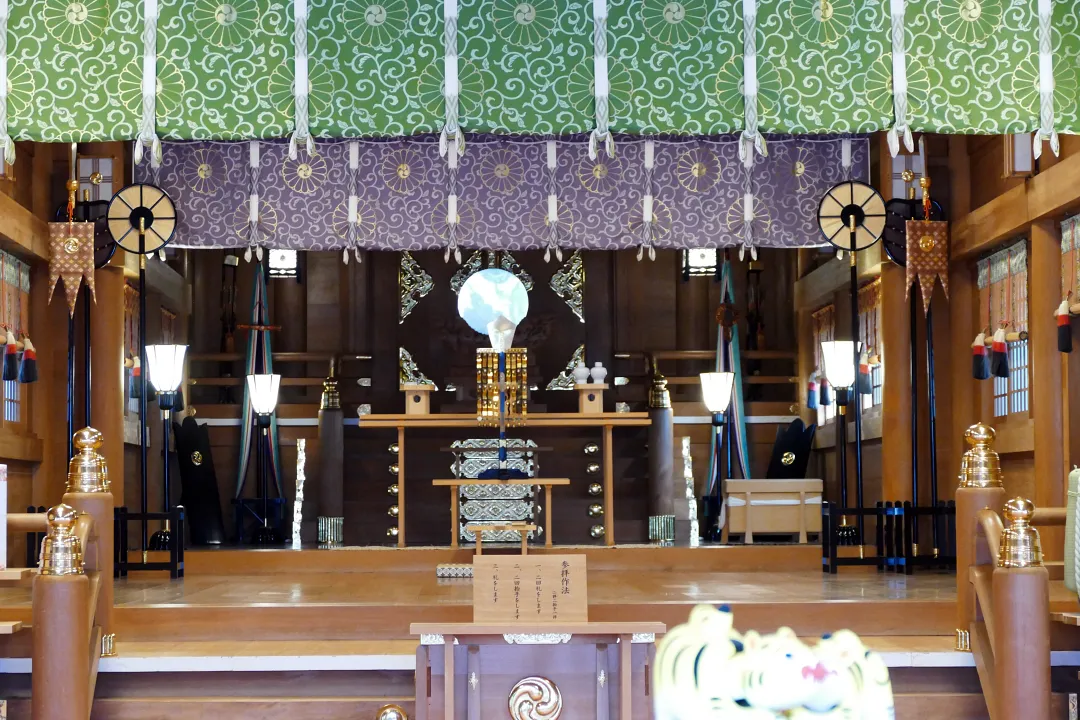 帯廣神社 拝殿の中