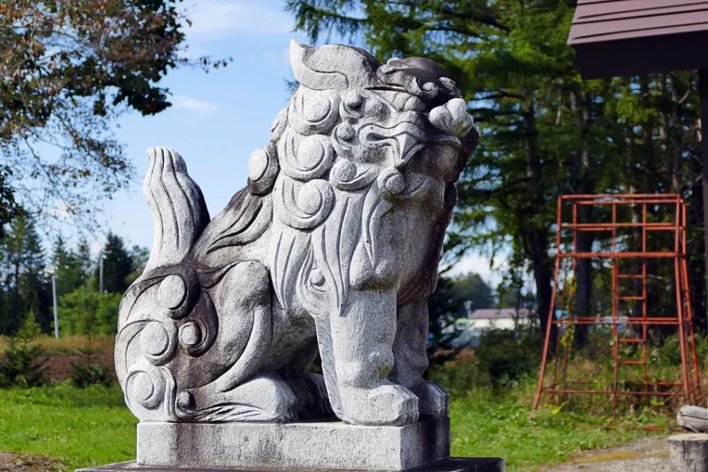 上更別神社 狛犬吽形