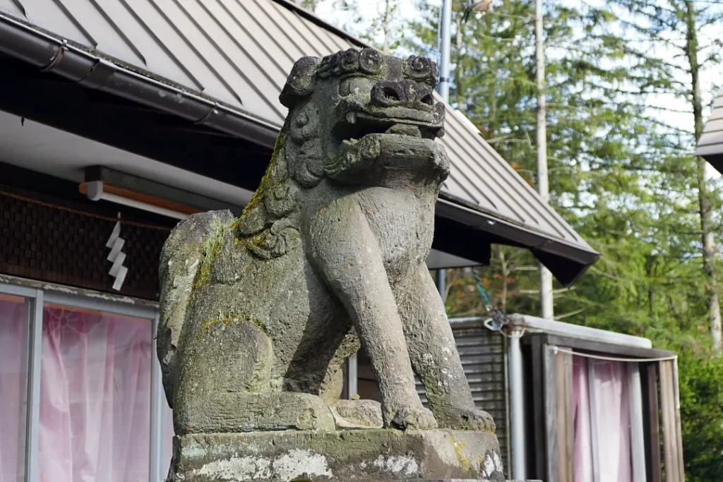 大正神社 狛犬阿形