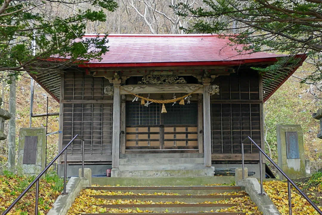 蘭島神社 社殿