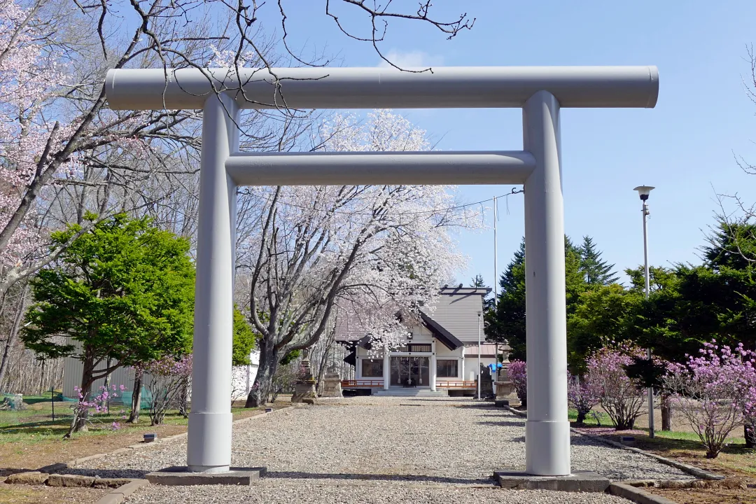 05_1220576 女満別神社 二の鳥居