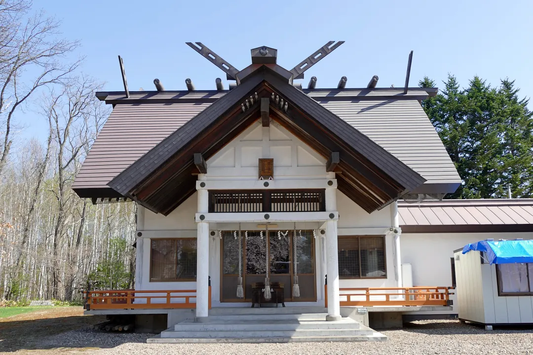 09_1220591 女満別神社 社殿