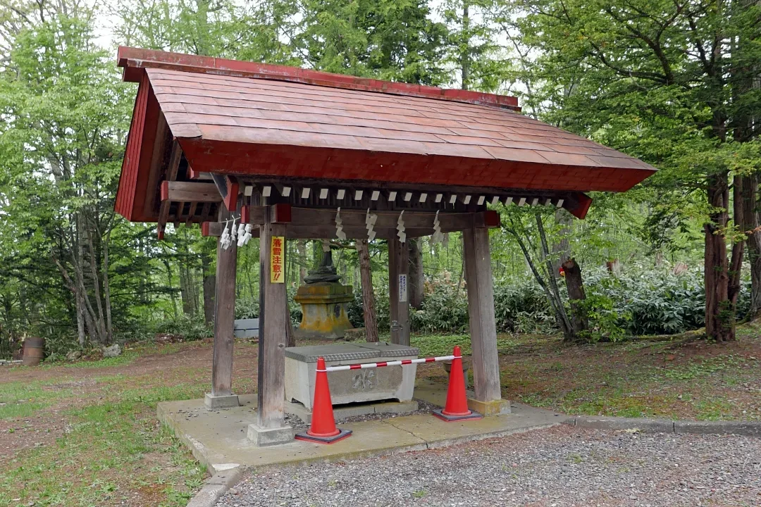興部神社 手水舎