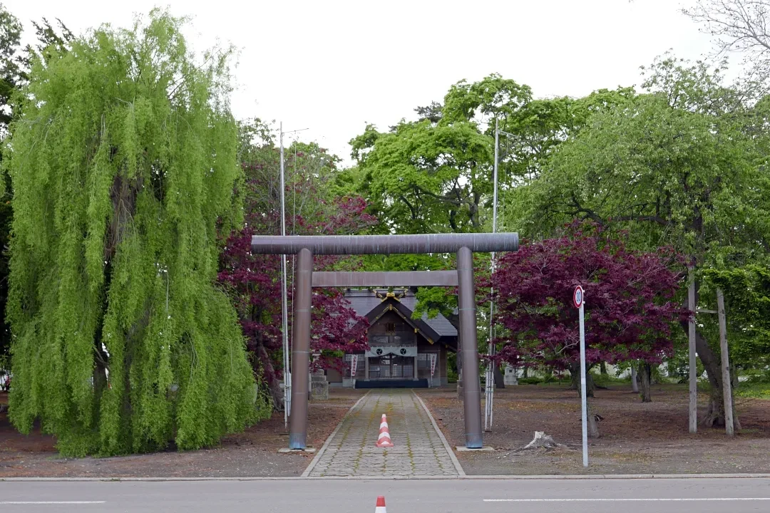 06P1010232 湧別神社 二の鳥居