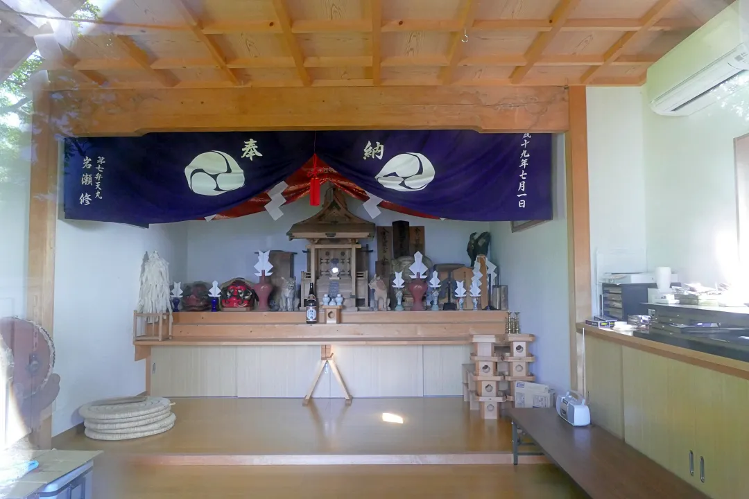 港町嚴島神社 拝殿の中