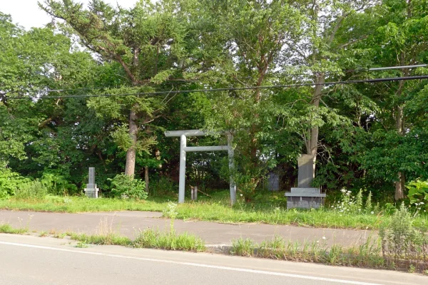 洲原神社 境内入り口