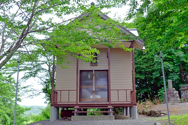 ニセコ諏訪神社