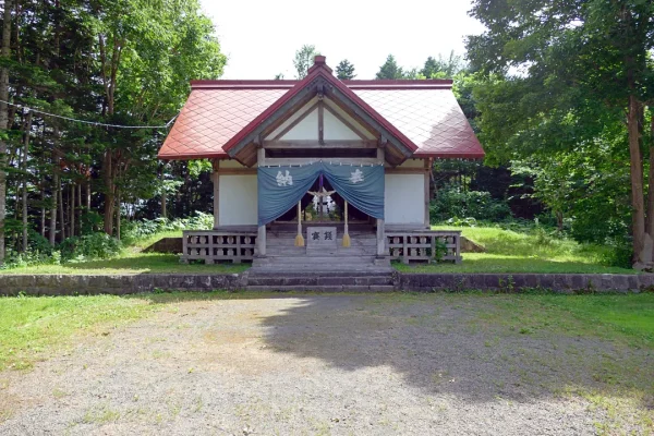ニセコ狩太神社 社殿