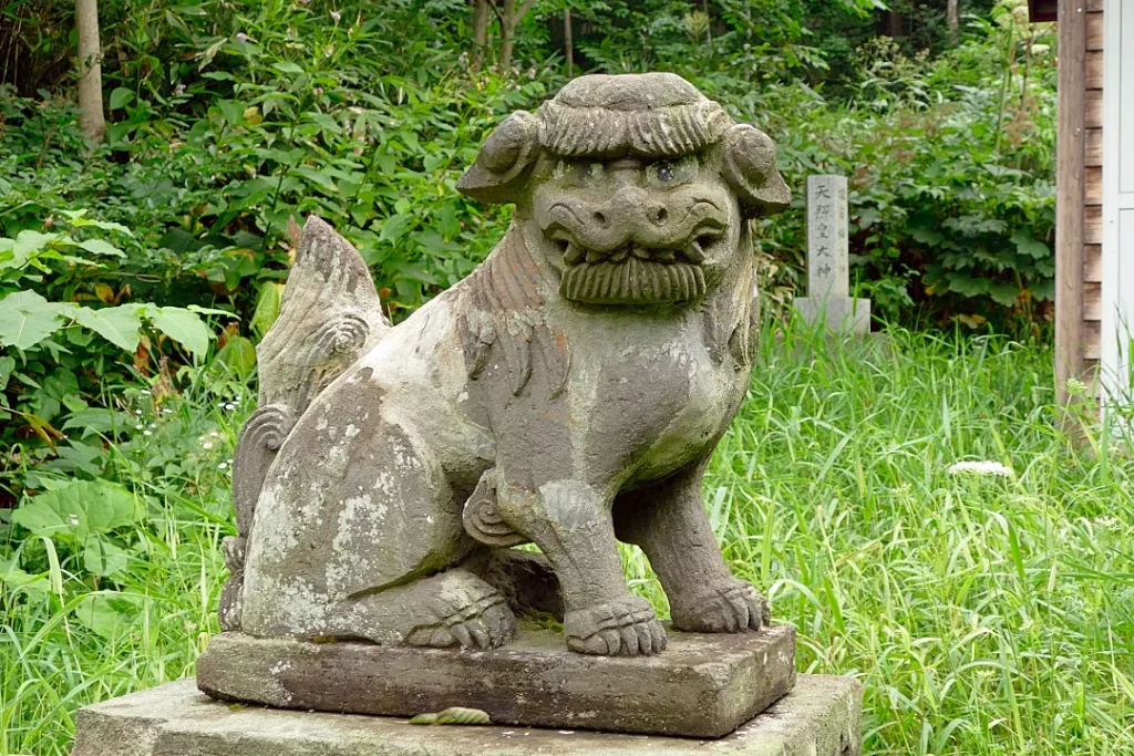 松音知神社 狛犬吽形