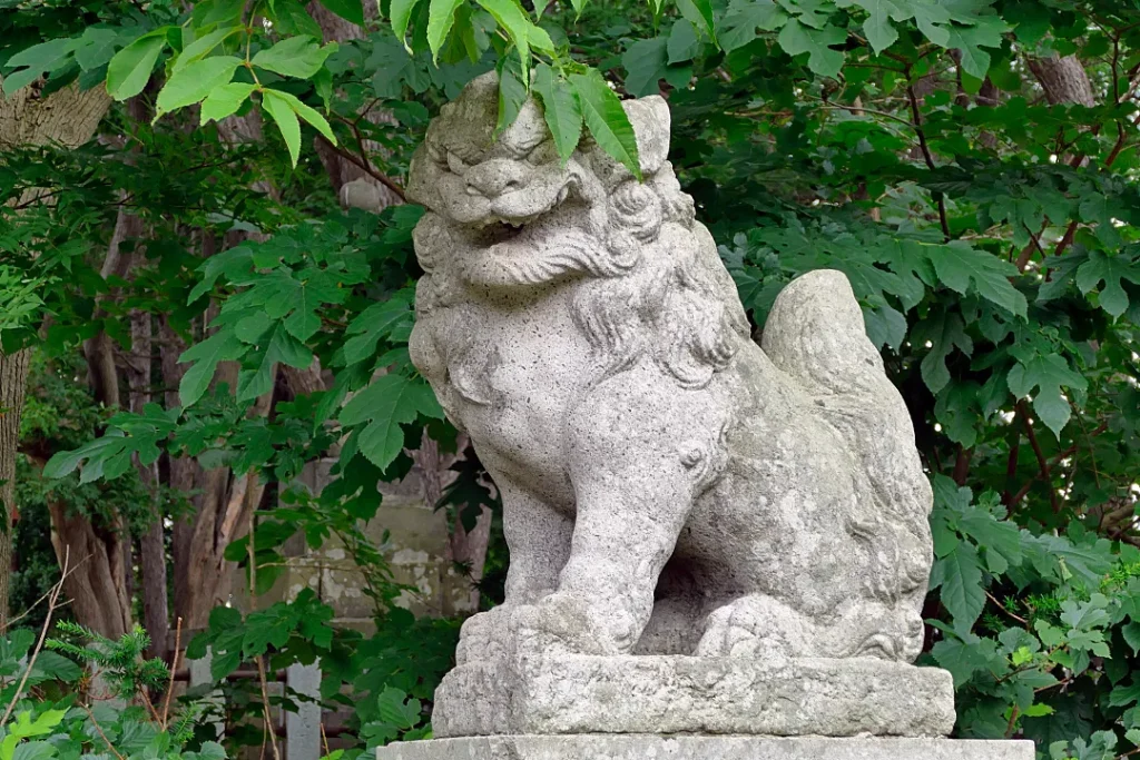 留萌神社 狛犬阿形
