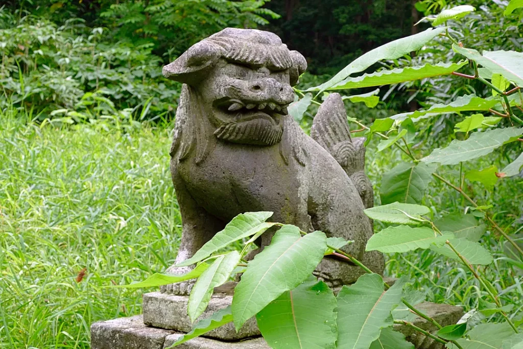 松音知神社 狛犬阿形