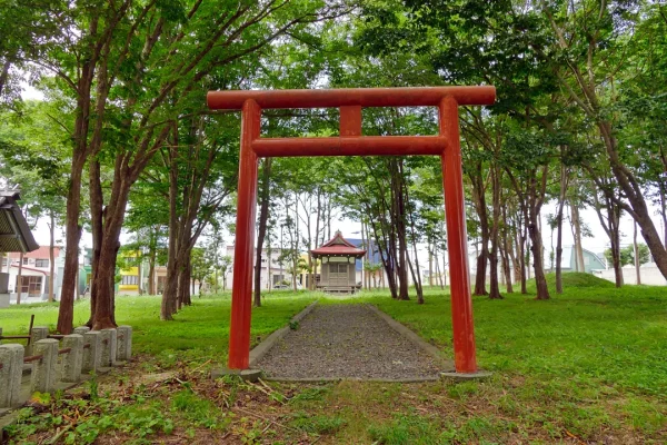 羽幌神社 末社の鳥居