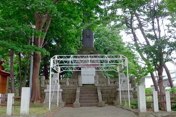 留萌神社 忠魂碑