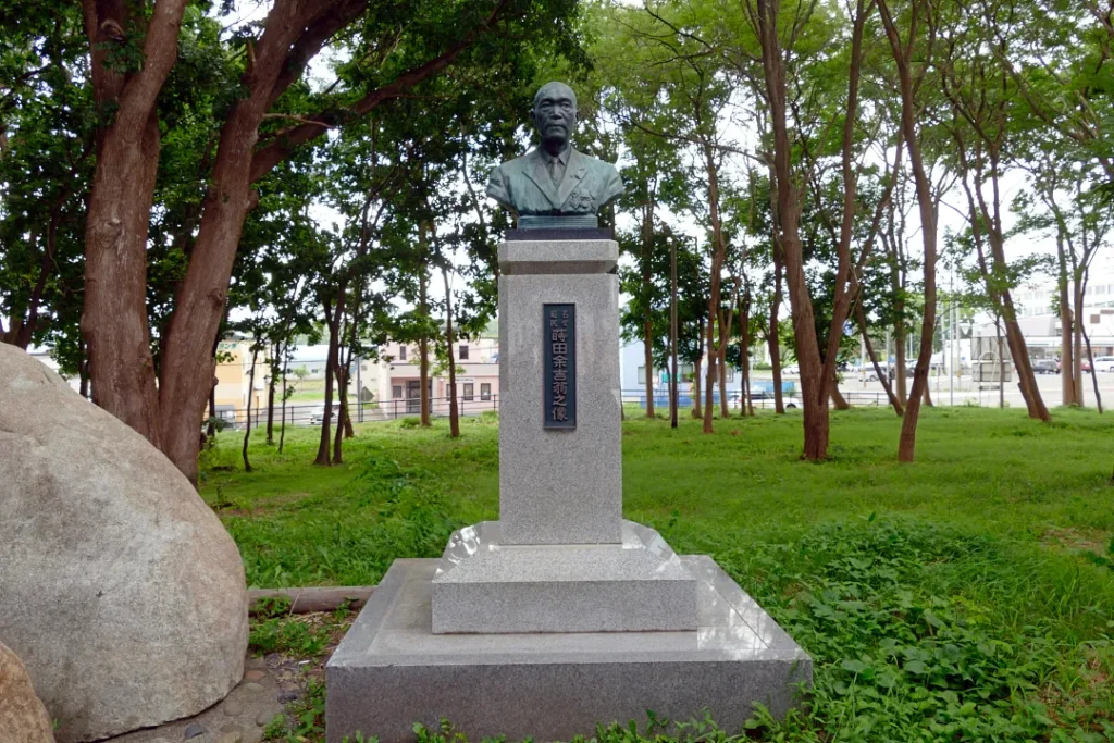 羽幌神社 蒔田余吉翁之像