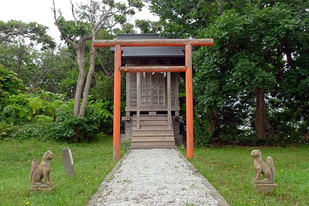 天塩厳島神社 末社稲荷神社 鳥居