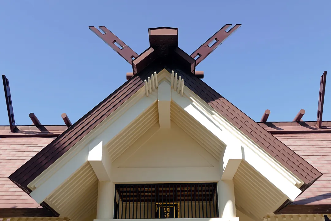 洞爺湖神社 社殿の廂