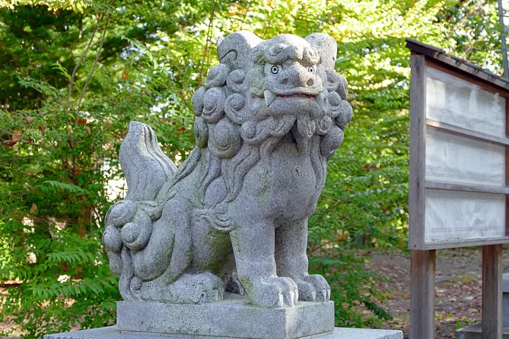 別海神社 狛犬吽形