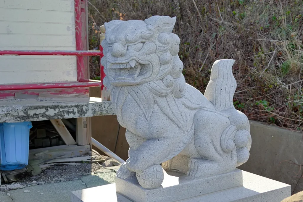 海神社 狛犬1阿形