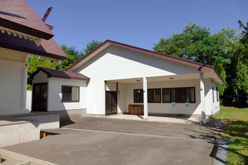 洞爺湖神社 社務所