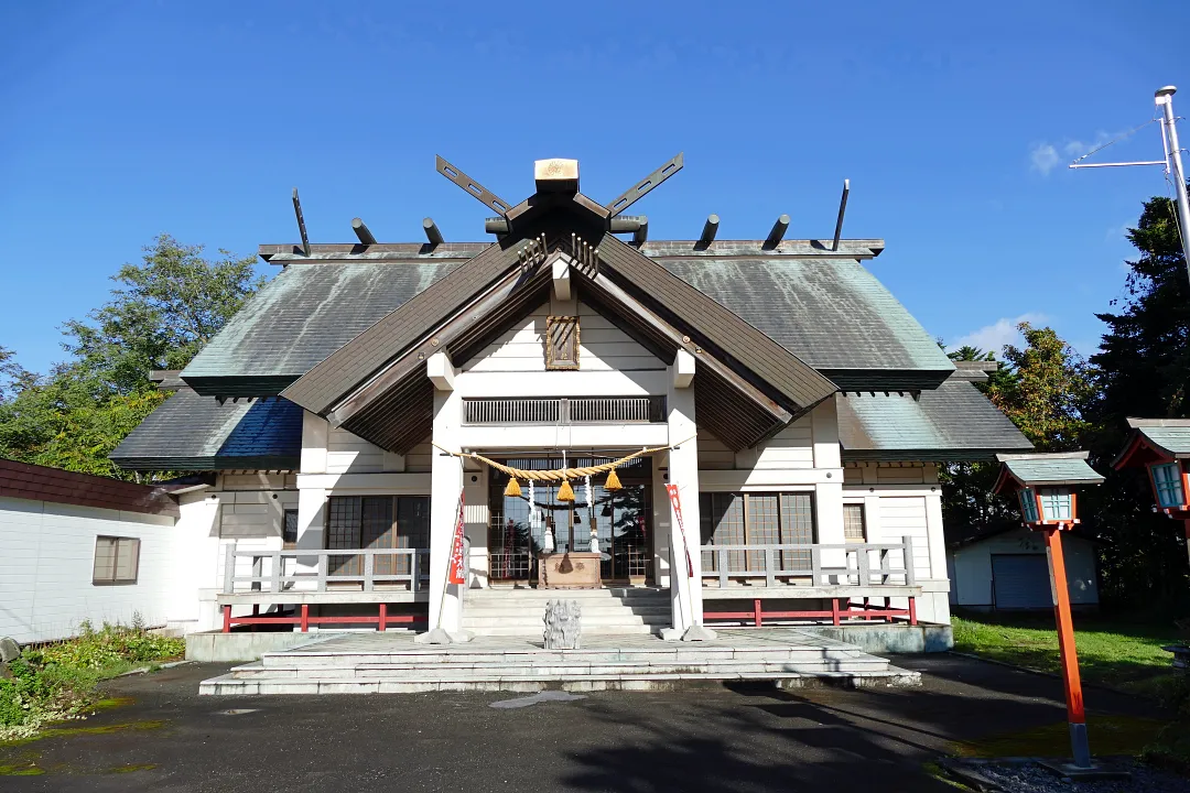 飯生神社 社殿