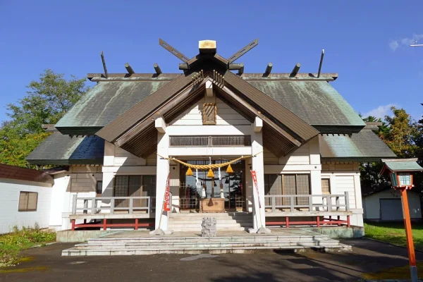 飯生神社 社殿