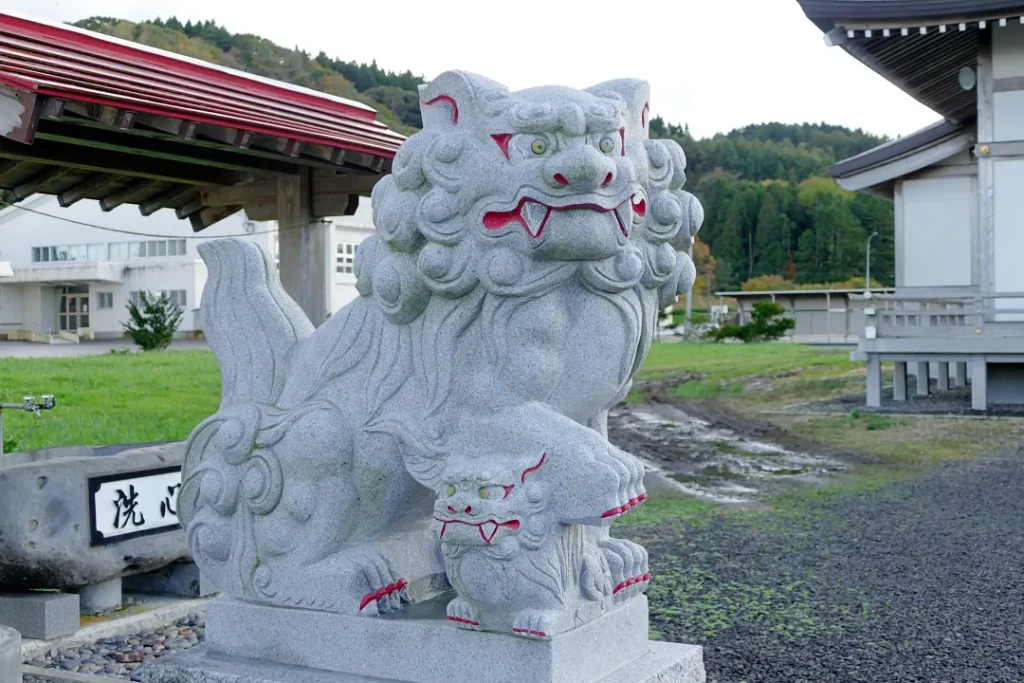 落部八幡宮 狛犬１吽形