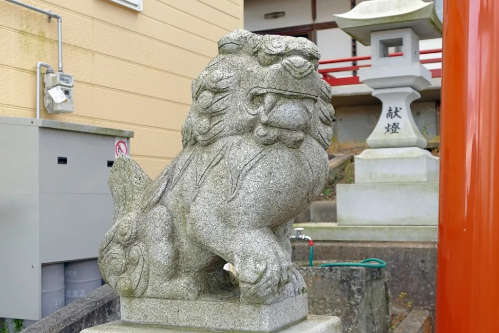 大船稲荷神社 狛犬吽形