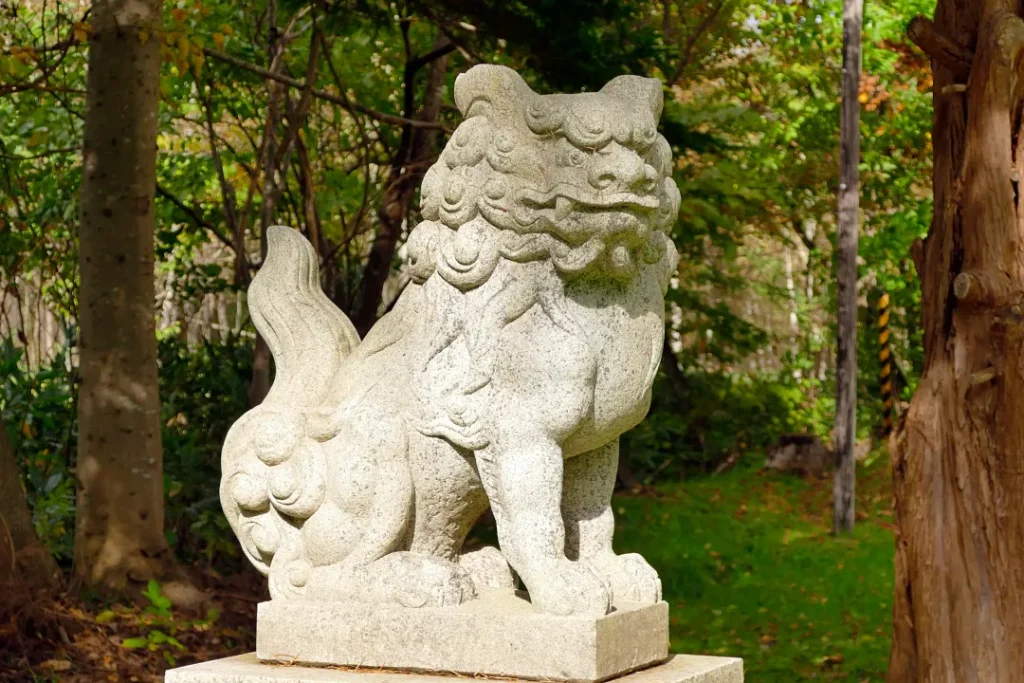 熱郛神社 狛犬吽形