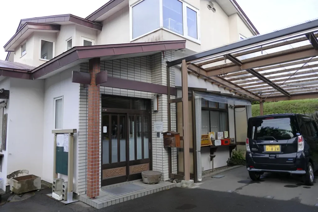 森三吉神社 社務所