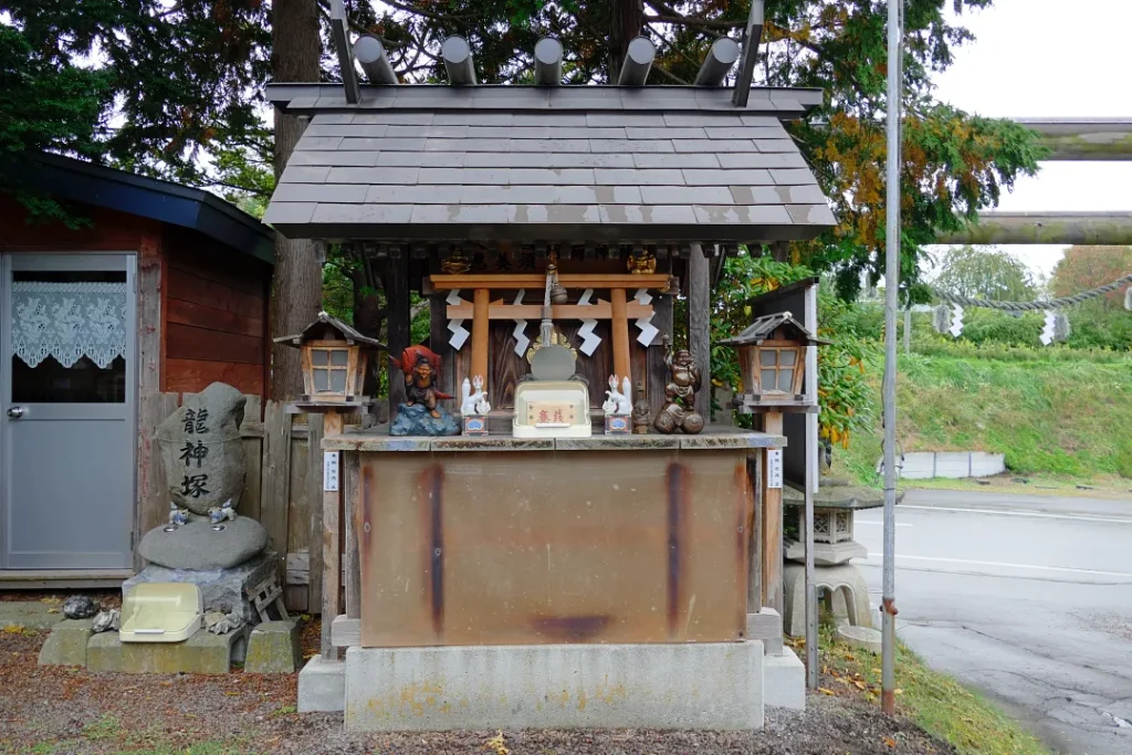 大國・恵美須稲荷神社 社殿正面から