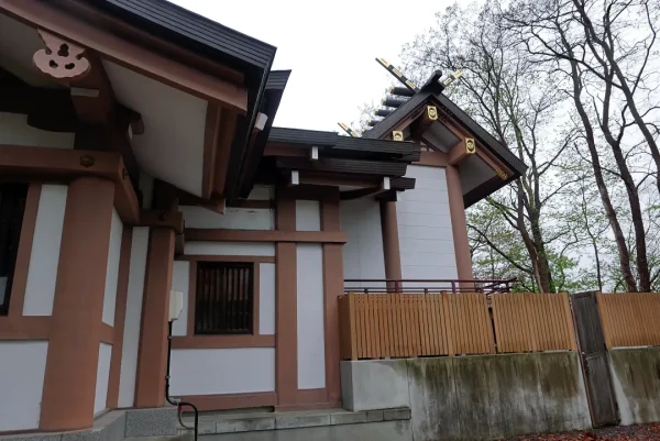 鷹栖神社 本殿