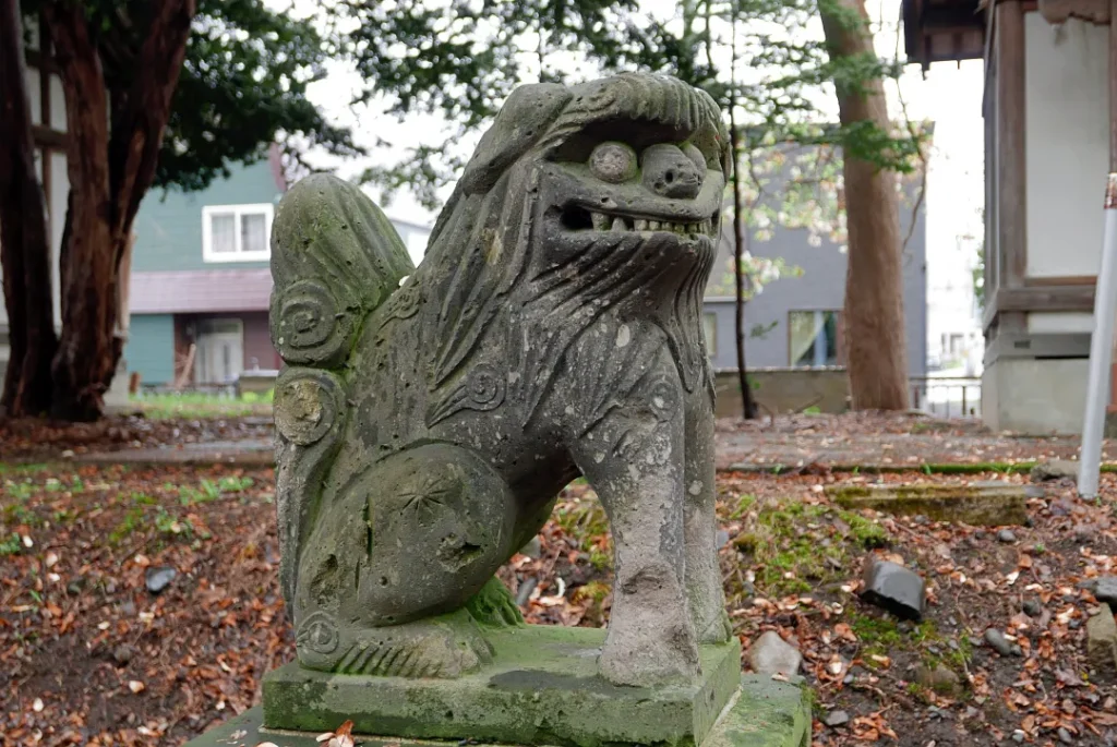 金刀比羅神社 狛犬吽形