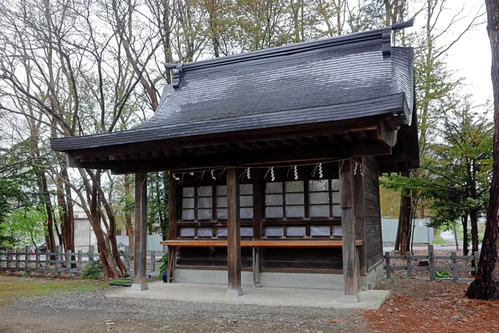 鷹栖神社 授与所 正面から
