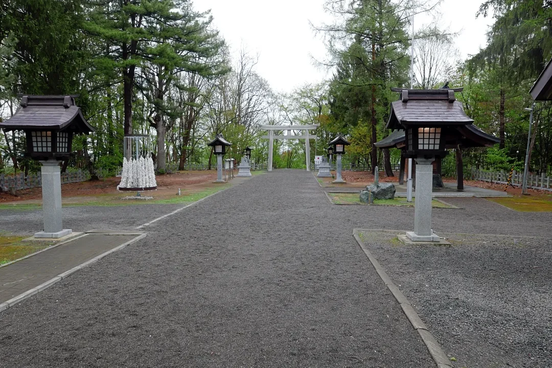 鷹栖神社 鳥居
