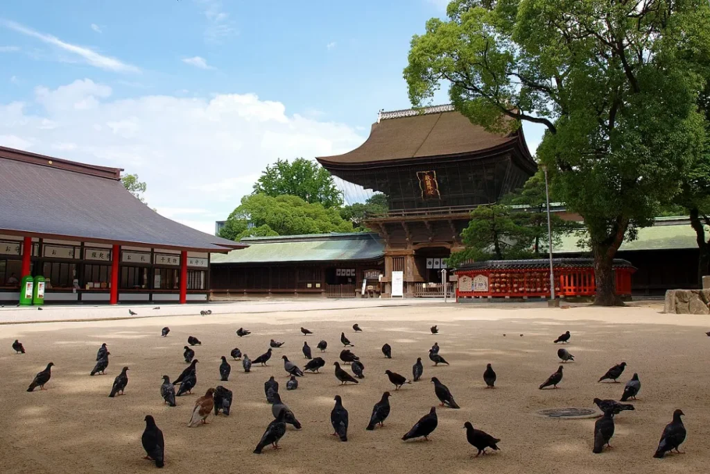 箱崎宮 境内